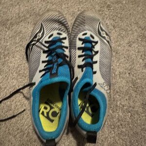 Saucony track spikes men's size 7